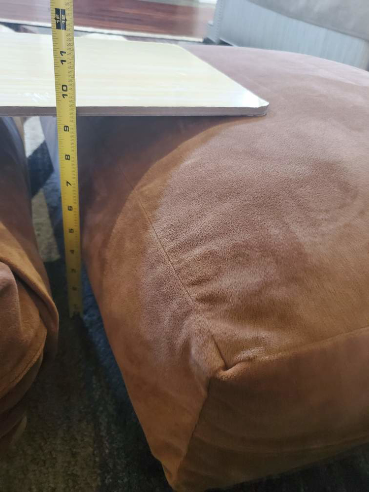 Measure Back Cushion Center